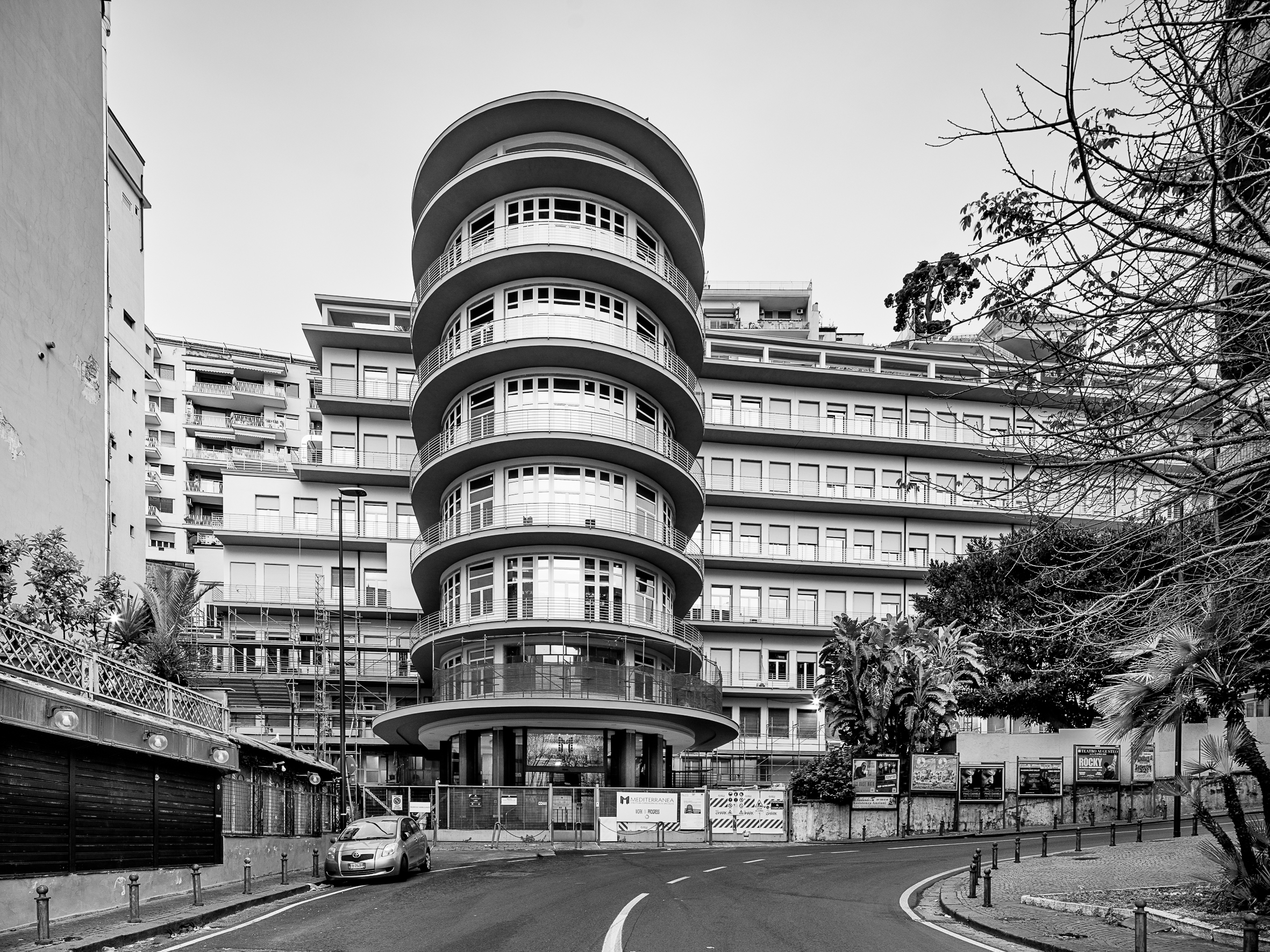 Maestri della Scuola di Architettura a Napoli: Mostra fotografica "Architetture di città"